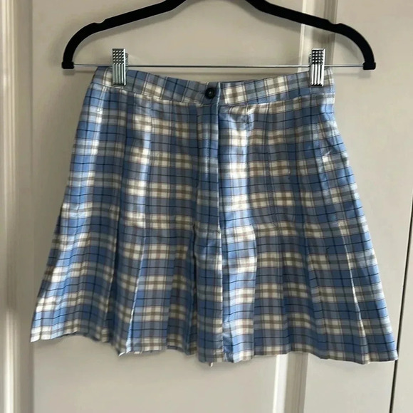 Urban outfitters mini kilt style skirt - Picture 2 of 4